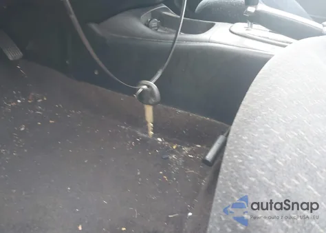 2003 Hyundai Sonata Base W/2.7L V6 z USA, uszkodzony, nr VIN KMHWF25H23A858454